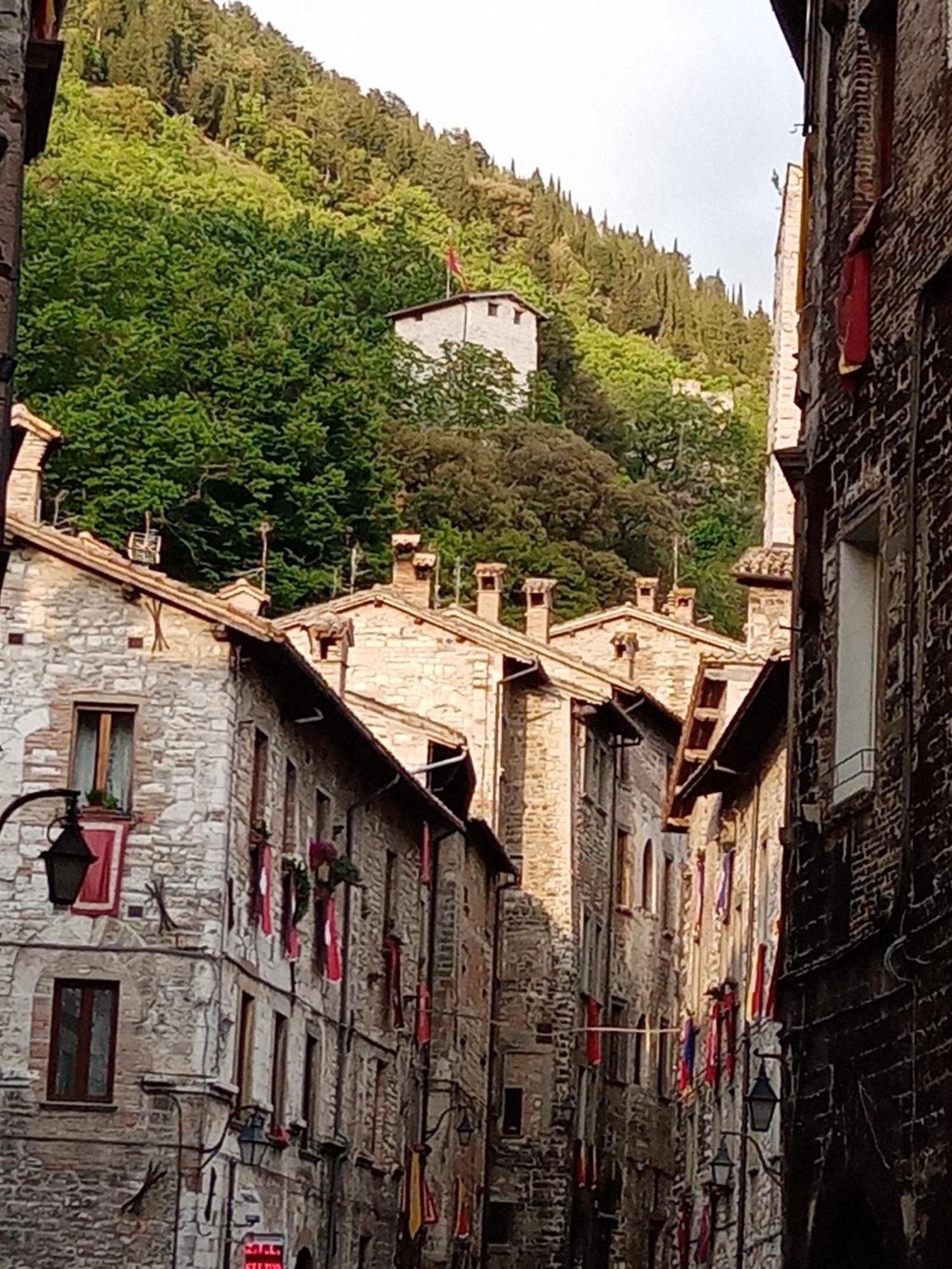 La Dimora Di Pietra Apartment Gubbio Exterior photo